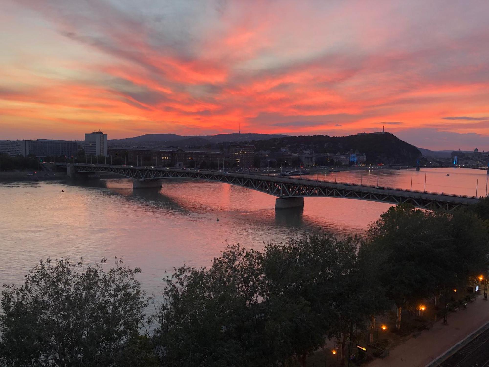 Danube Paradise ブダペスト エクステリア 写真